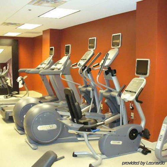 Hotel Embassy By Hilton Kansas 3*