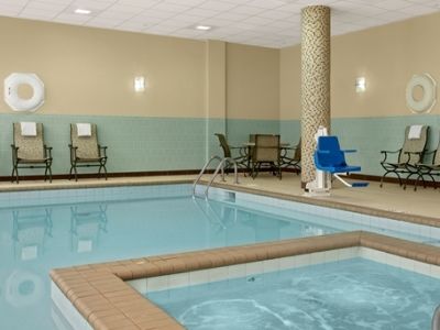 Hotel Embassy By Hilton Kansas Overland Park