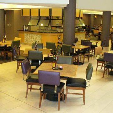 Embassy By Hilton Kansas Overland Park
