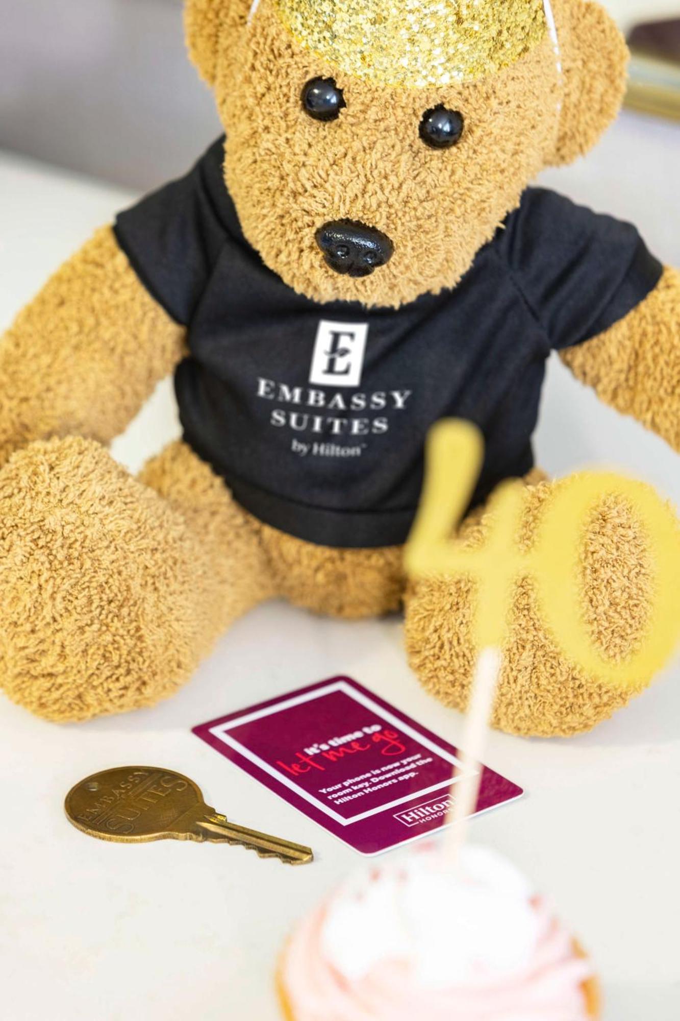 Embassy By Hilton Kansas Hotel Overland Park